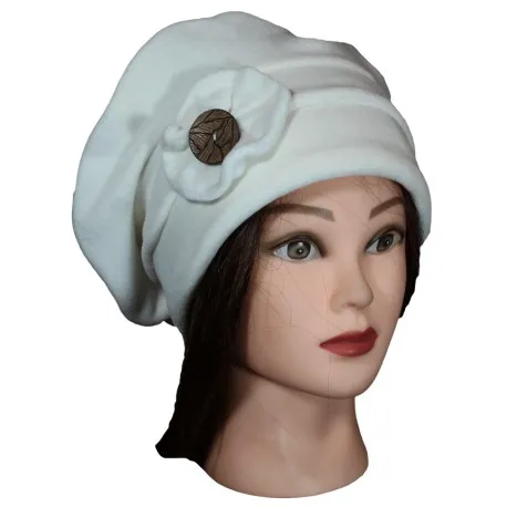 BERET FEMME en VELOURS doublé POLAIRE . Coloris blanc chantilly