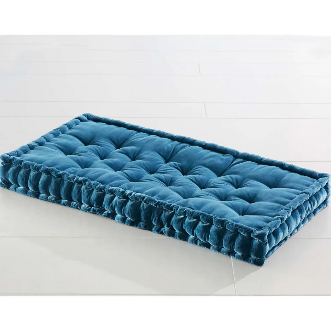 Matelas de sol bleu orage  capitonné en velours | 3 Suisses