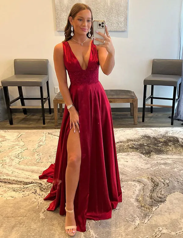 Robe de bal de fin d'année décolletée en V avec dentelle