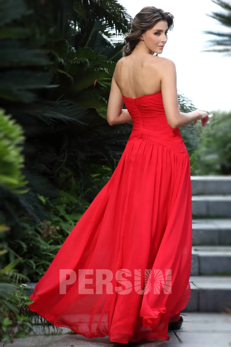 Robe de bal des finissantes longue en rouge vermillon avec fleurs