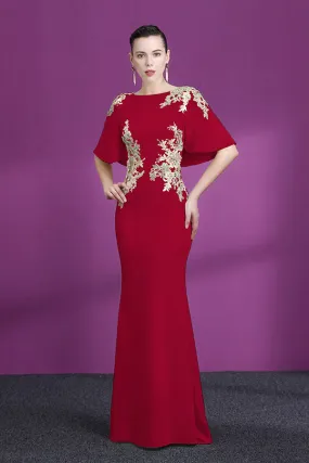 Robe de soirée rouge appliqué de dentelle dorée style sirène